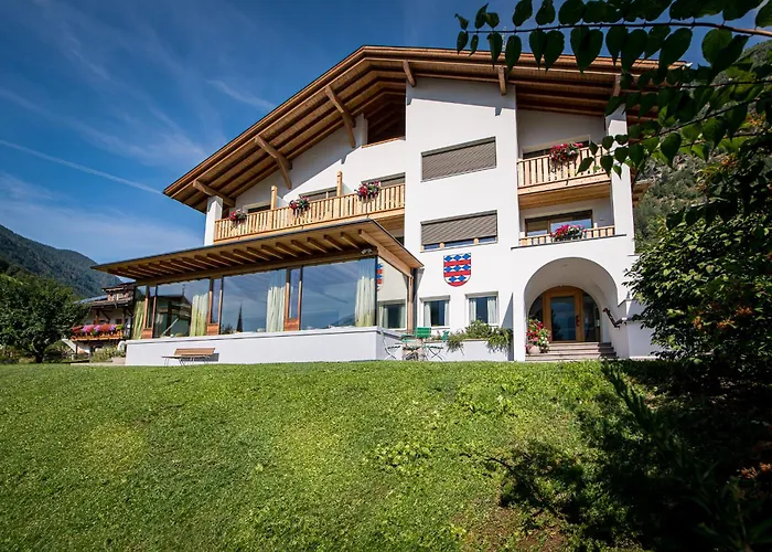Hotel Taufers
