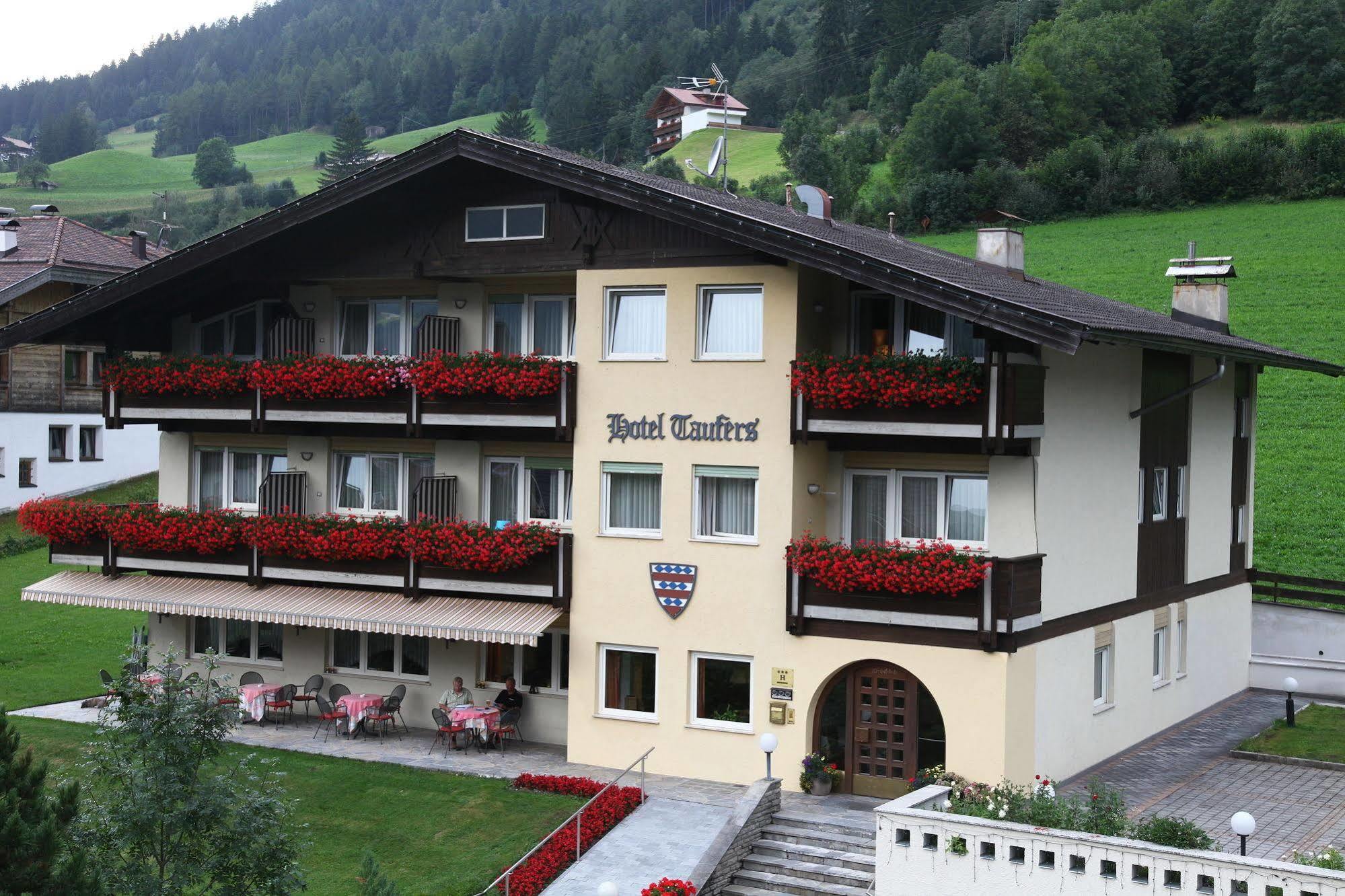 Taufers Hotel Mühlen in Taufers